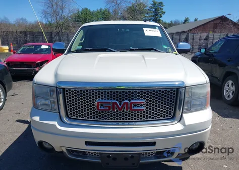 2013 GMC Sierra 1500 Denali z USA, uszkodzony, nr VIN 3GTP2XE2XDG220890